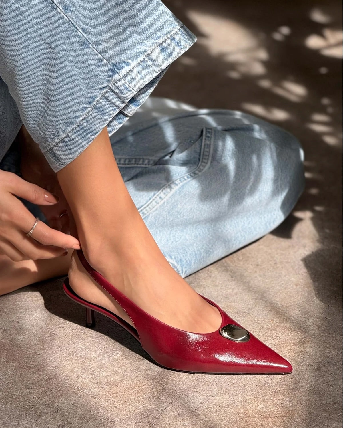 Këpucë Slingback me Takë – Burgundy Red