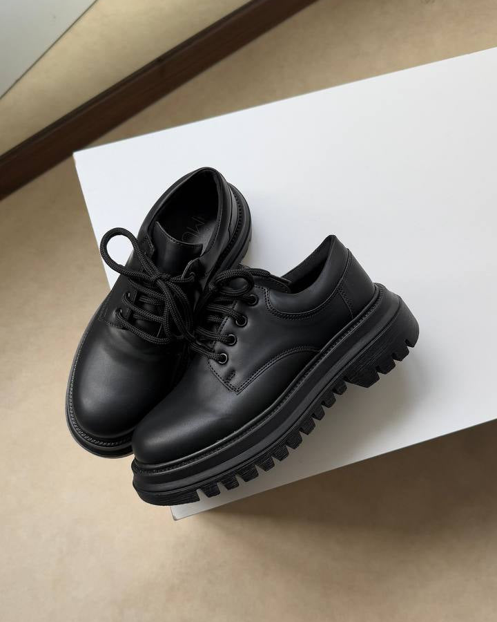 Atlete Chunky me Platformë – Black Edition