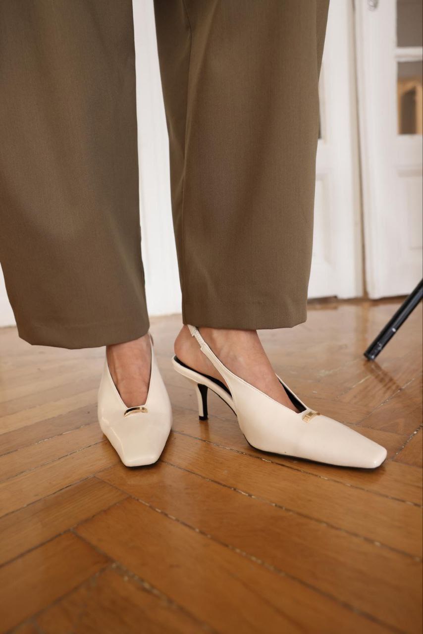 Taka Elegante Slingback – Krem
